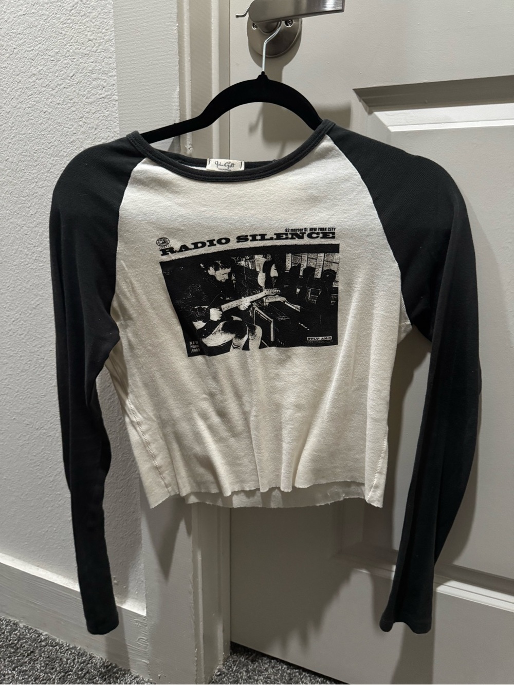 Brandy Melville Radio Silence Black & White Raglan Graphic Crop Top